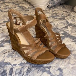 Tan wedges